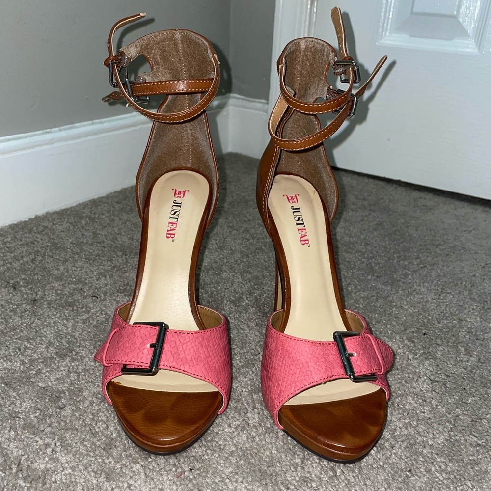 Heels - Picture 2 of 5